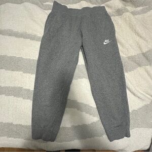 🆕 Nike Joggers